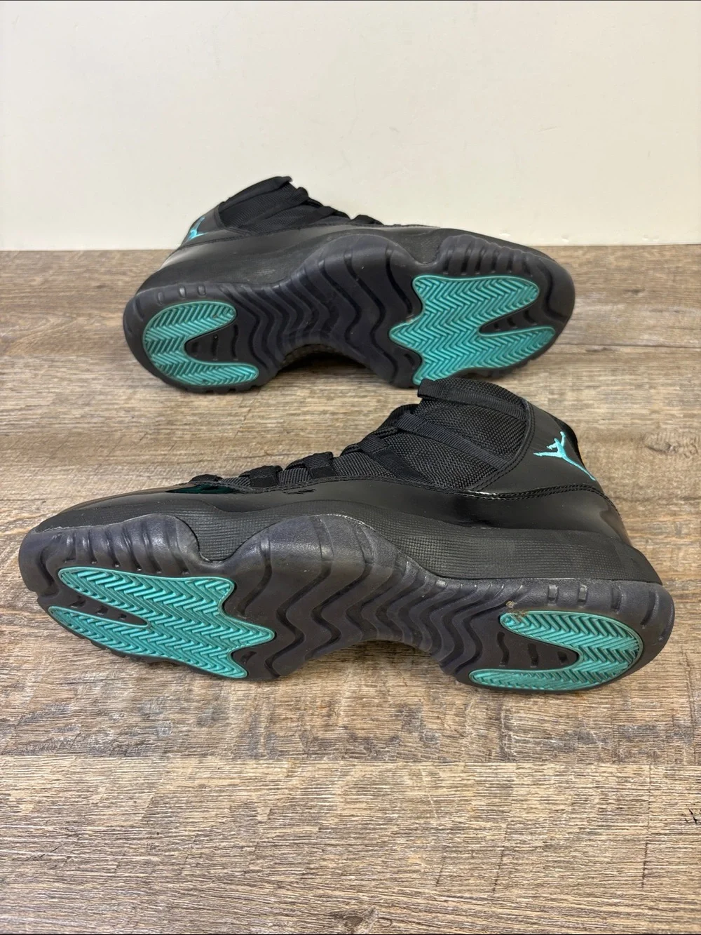 Air Jordan 11 Retro “Gamma Blue” 2013 Men’s Size 10 378037-006 (In OG Box)